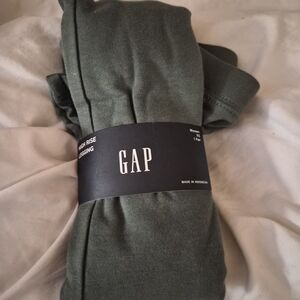 NWT GAP High Rise Leggings XS – Olive Green